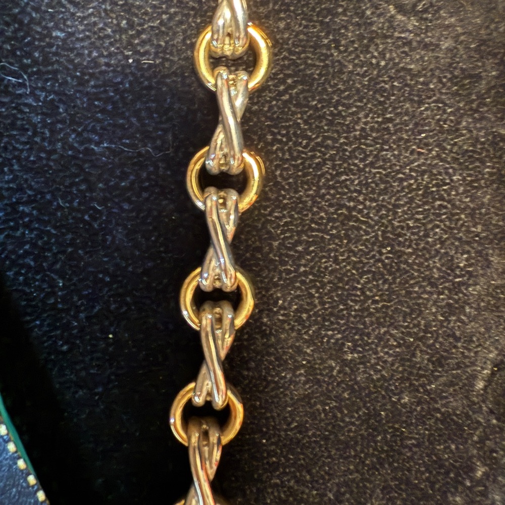 Tiffany & Co Gold and Silver Necklace Timeless Elegance - Picture 3 of 6